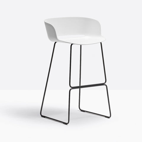 BABILA Bar Stool PP/steel - TB Contract Furniture