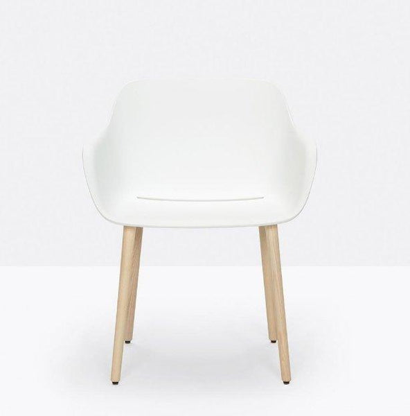 BABILA XL Armchair in polypropylene shell w solid ash wood legs - TB Contract Furniture PEDRALI