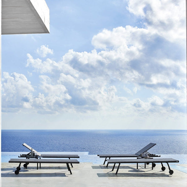 BAHIA Chaise Lounge - TB Contract Furniture VARASCHIN