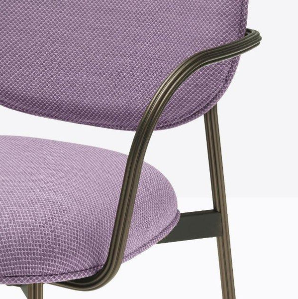 BLUME Armchair - TB Contract Furniture PEDRALI