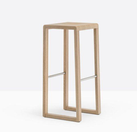 BRERA Barstool w/ stainless steelfootrest (750 mm) - TB Contract Furniture