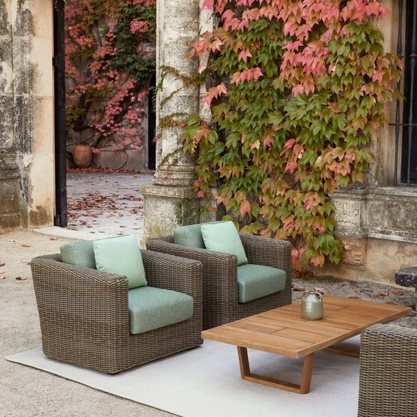 Heritage Lineal Lounge Chair - TB Contract Furniture POINT