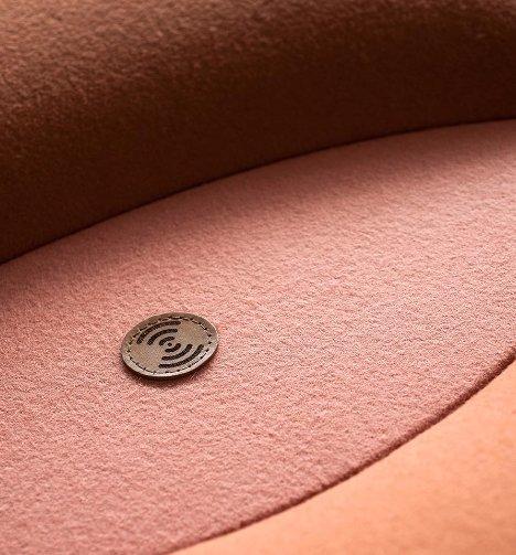 MATERA Three elements ottoman w wooden table - TB Contract Furniture TACCHINI